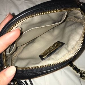 Valentino Bags - Valentino Crossbody Bag Valentino Bags - Valentino Crossbody Bag